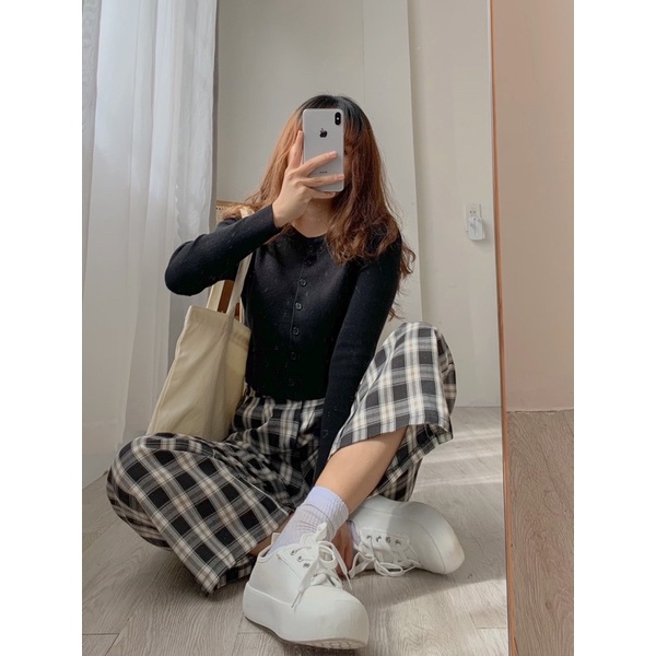 Áo croptop len tăm