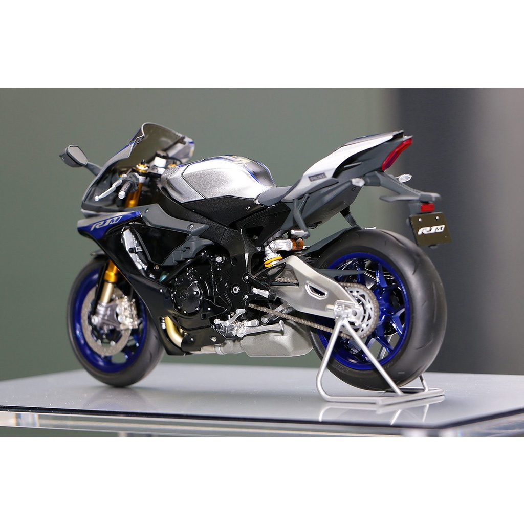 Tamiya 14133 Mô Hình Xe Moto 1/12 Yamaha R1M