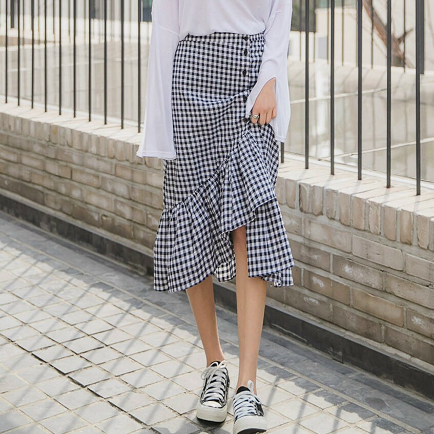 CHÂN VÁY SỌC KATE BÈO CHÉO | BigBuy360 - bigbuy360.vn