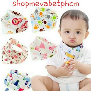 Yếm xô cúc bấm cho bé