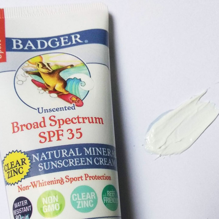 Kem chống nắng vật lý thể thao BADGER Sport Clear SPF 35 kháng nước mạnh, bảo vệ phổ rộng an toàn san hô - 87mL