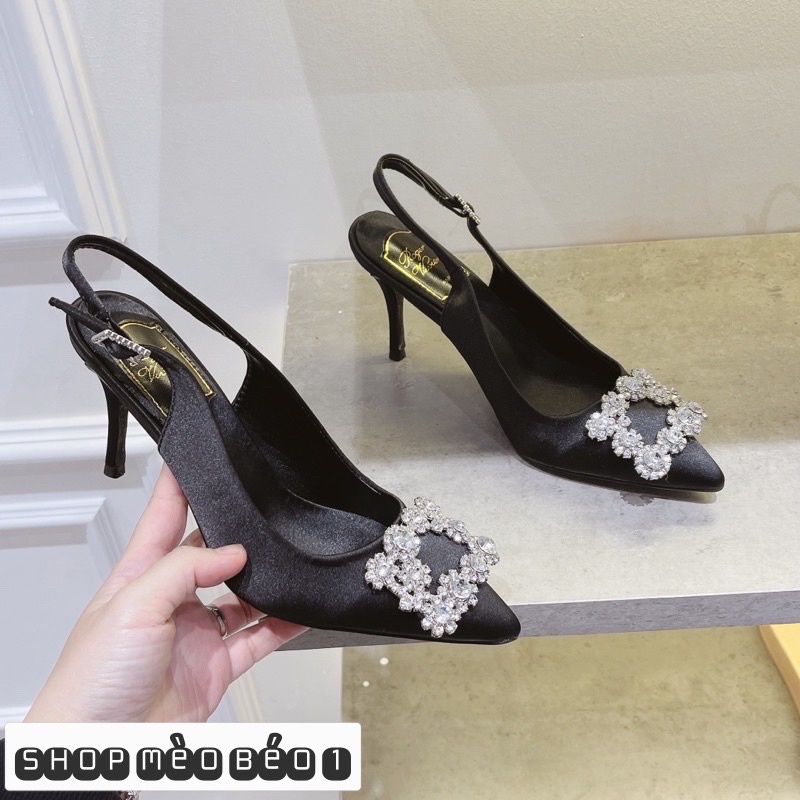 Sandal roger bọc lụa khoá đá vuông gót nhọn fullbox