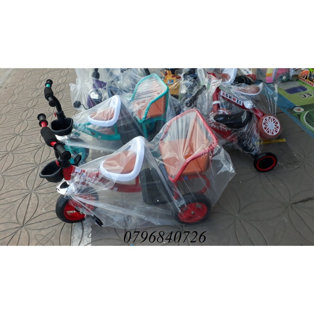 Xe đạp xích lô cho bé