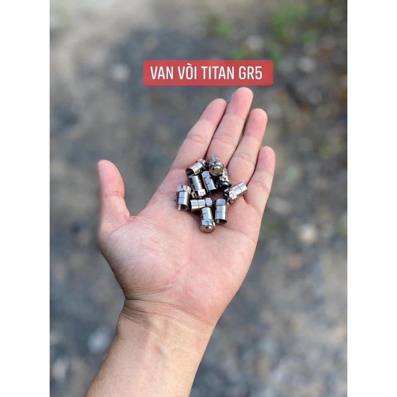 Van vòi xe Titan Gr5