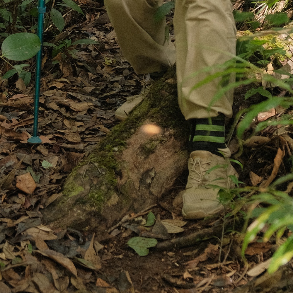 Băng thun bó ống quần chống vắt cho trekking, leo núi