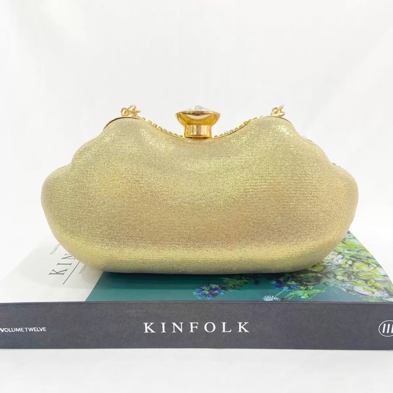 Clutch Sò đính đá tua rua siêu sang chảnh