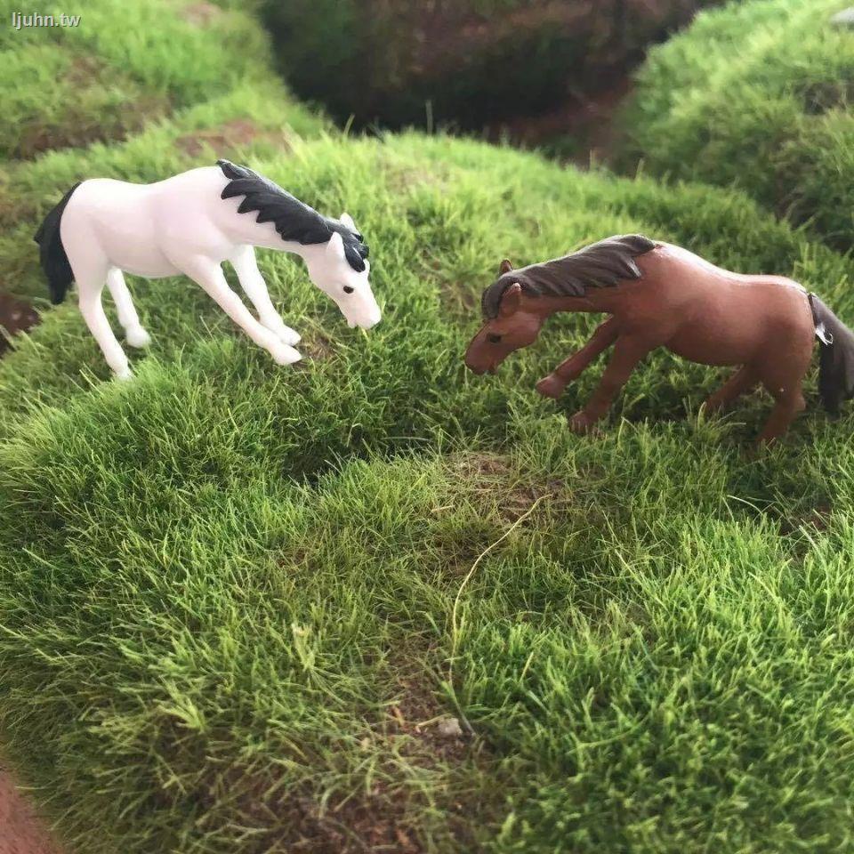 Mô hình ngựa Mini bằng nhựa PVC trang trí tiểu cảnh