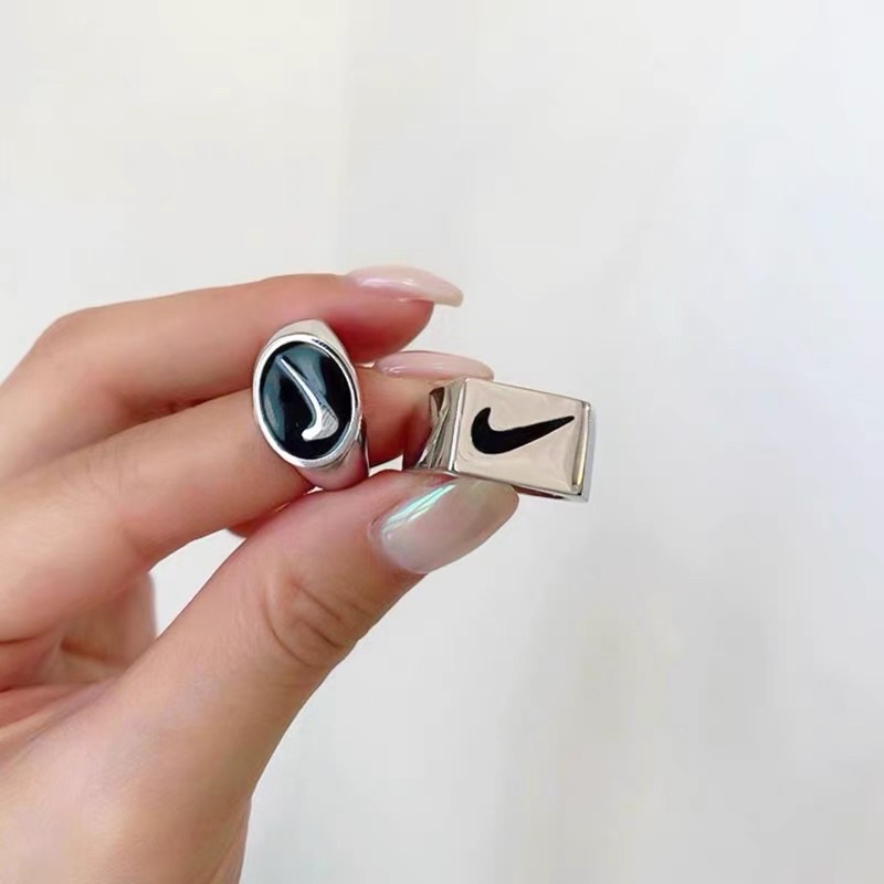 Nhẫn nam freesize xinh hình dấu tích