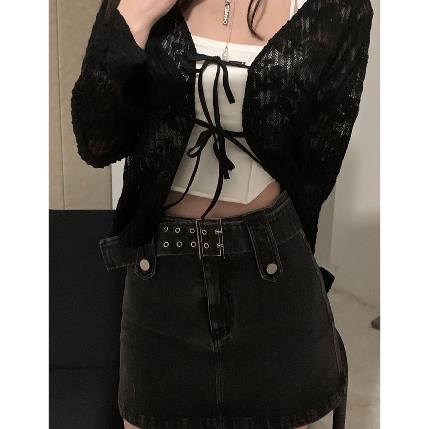 Áo khoác ren hoa tay dài xẻ ống nữ tính siêu xinh siêu xinh