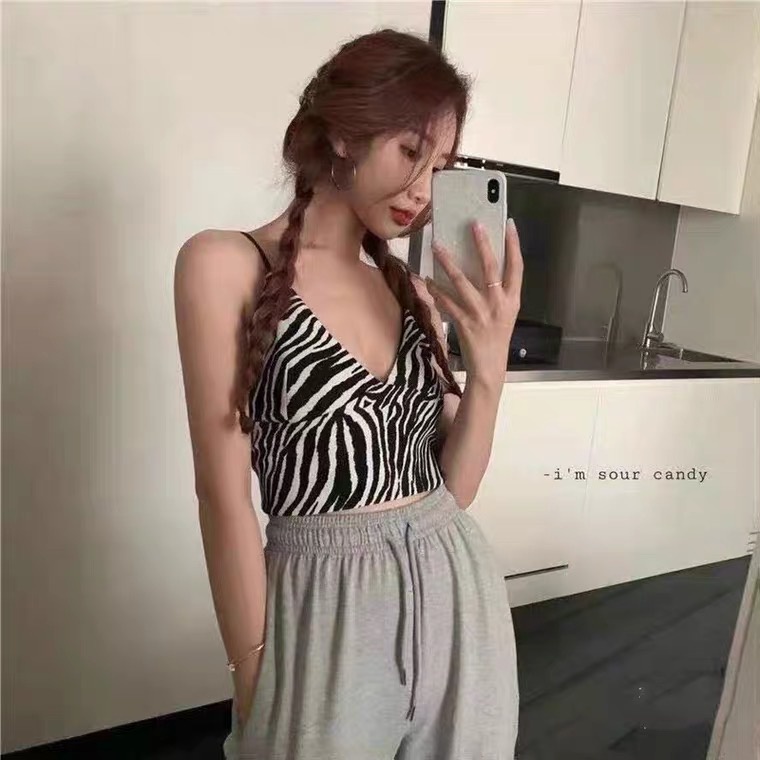 Áo hai dây Forgirl hoạ tiết vằn quyến rũ