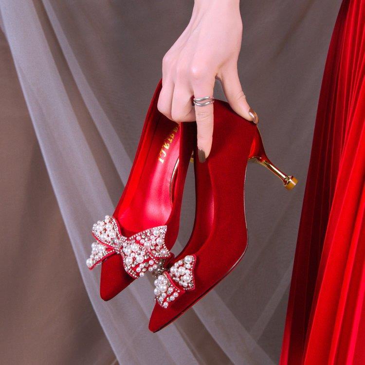 Giày Cao Gót Cô Dâu Màu Đỏ Pha Lê Phong Cách Thời Trang Mới 2022