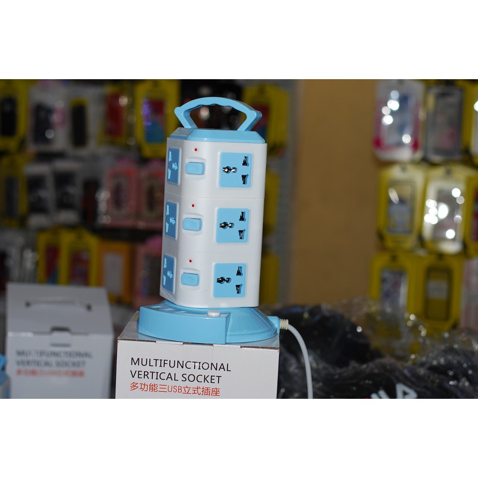 Ổ điện đa năng 3 tầng, có 12 lỗ cắm và 3 cổng usb, có công tắc bật tắt