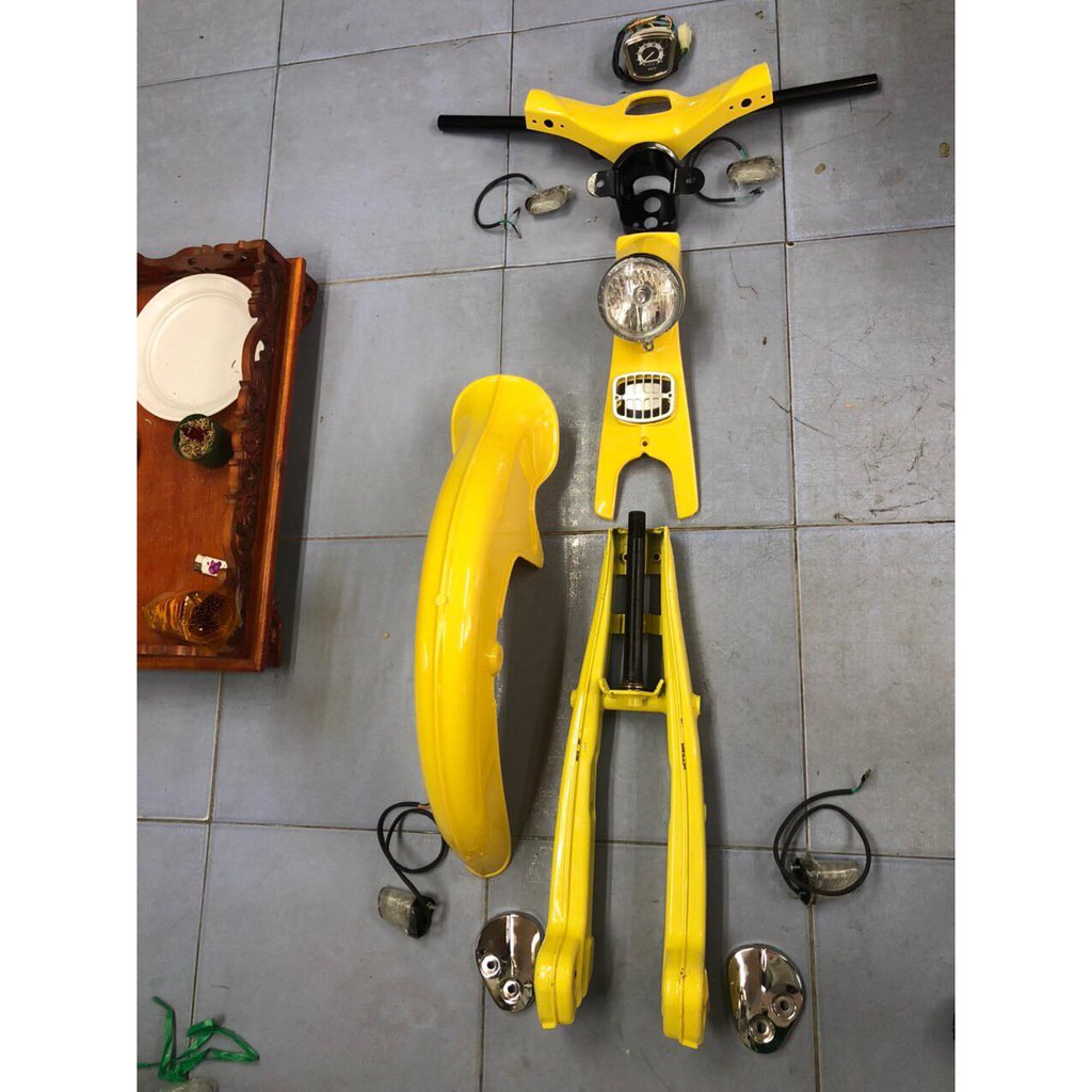 Trọn bộ nguyên dàn đầu + yếm  4 tai xinhan cho anh em dọn Cub C100 - màu ngẫu nhiên