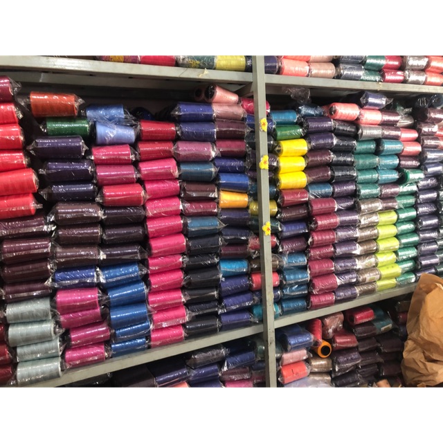 Chỉ may màu công nghiệp 40/2 ( 6cuộn/1kg/60.000)