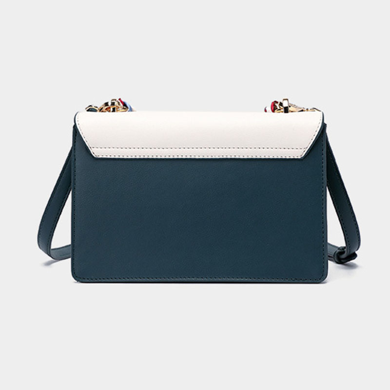 Túi đeo vai IELGY hình vuông nhỏ gọn phối dây đeo sợi xích thiết kế thời trang cho nữ