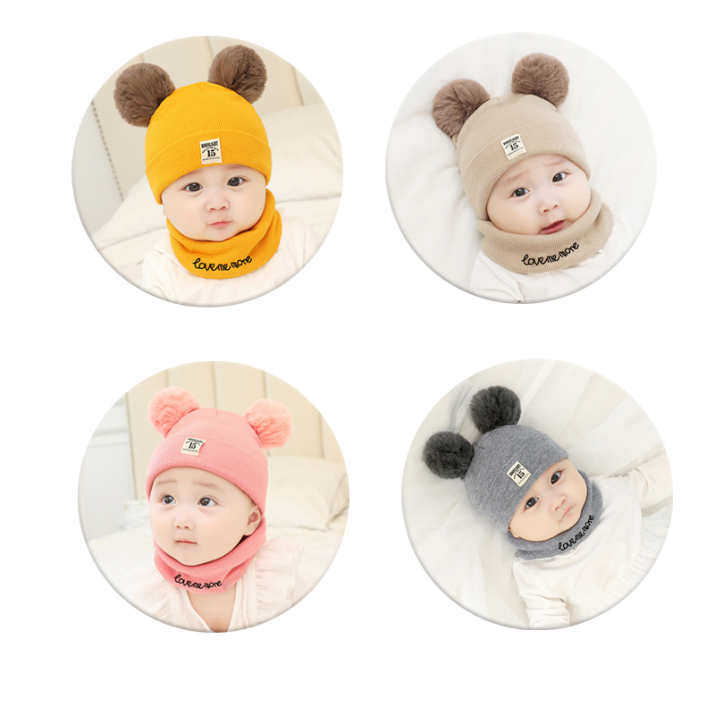 Mũ len đính quả bông xinh xắn cho bé