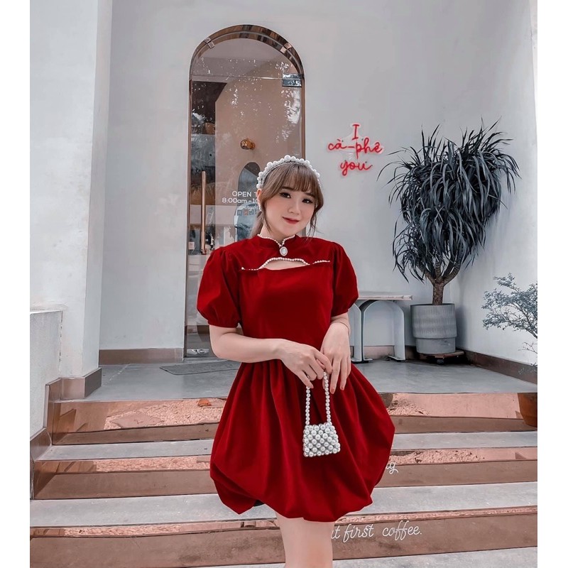 ĐẦM NHUNG KHOÉT NGỰC VIỀN DÁNG BÍ