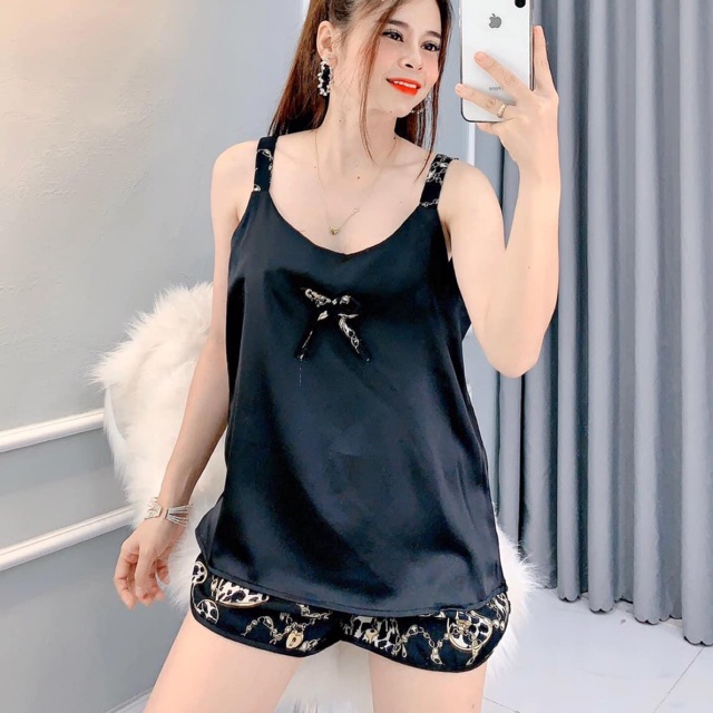 [Mã WA1606 giảm 15% đơn 99k] Bộ 2s lụa quần cộc hoạ tiết | BigBuy360 - bigbuy360.vn