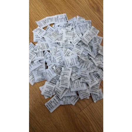 [COMBO] 20 gói hút ẩm Silica (10g/gói)