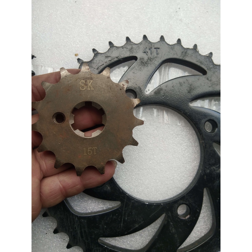 Nhông 15T cho xe TAURUS,SIRIUS Fi (hàng xài lướt 95%)