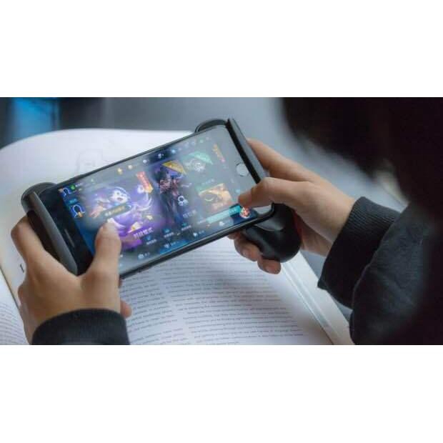 Tay cầm kẹp điện thoại Gamepad tay cầm chơi game liên quân Game BUPG cho màn hình đến 6.5 Inch Detek Phặn Phặn | BigBuy360 - bigbuy360.vn