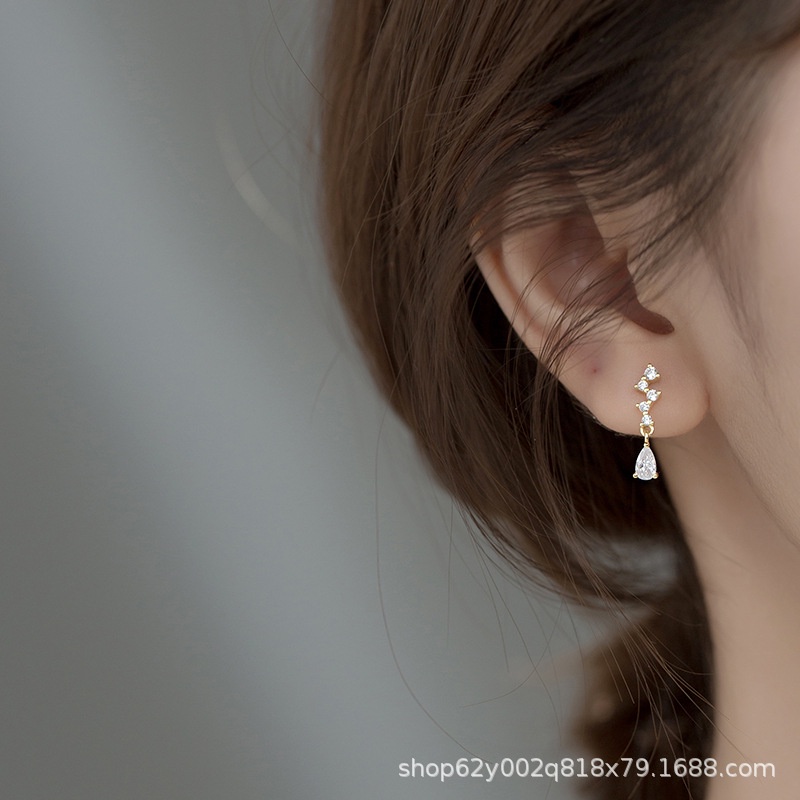 Bông Tai Mạ Bạc 925 Hình Giọt Nước Đính Đá Zircon Đơn Giản Thời Trang Cho Nữ