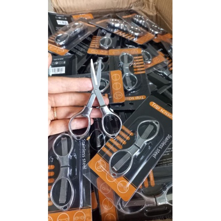 Kéo cắt thẻo câu đài