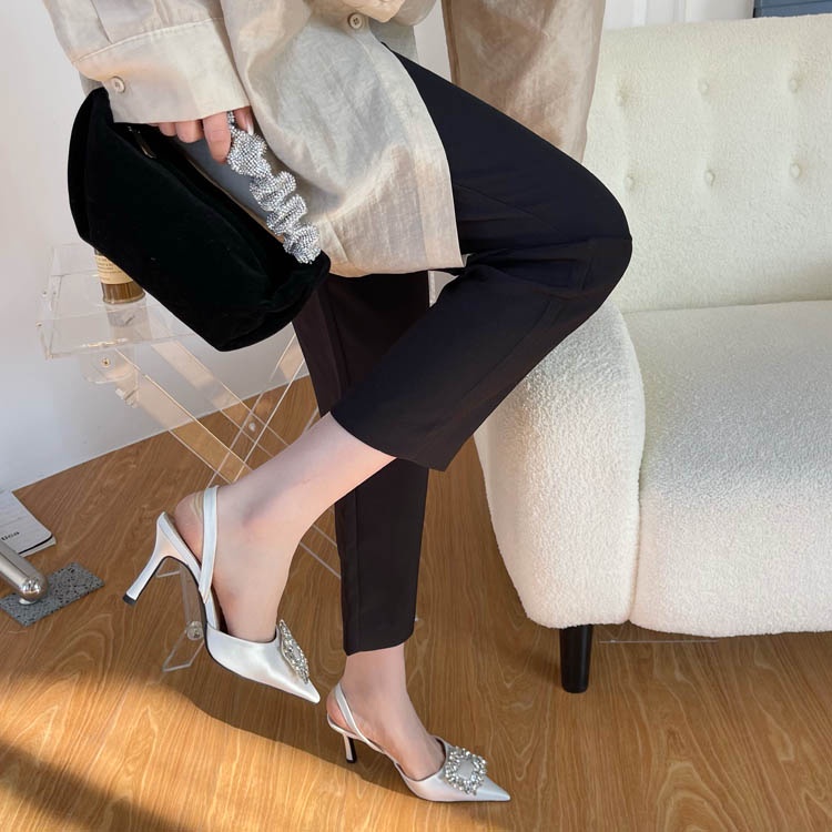 Sk Dép Sandal Mũi Nhọn Đính Đá Phong Cách Hàn Quốc Thủ Công Sang Trọng Thời Trang Mùa Xuân Hàn Quốc Cho Nữ 2022