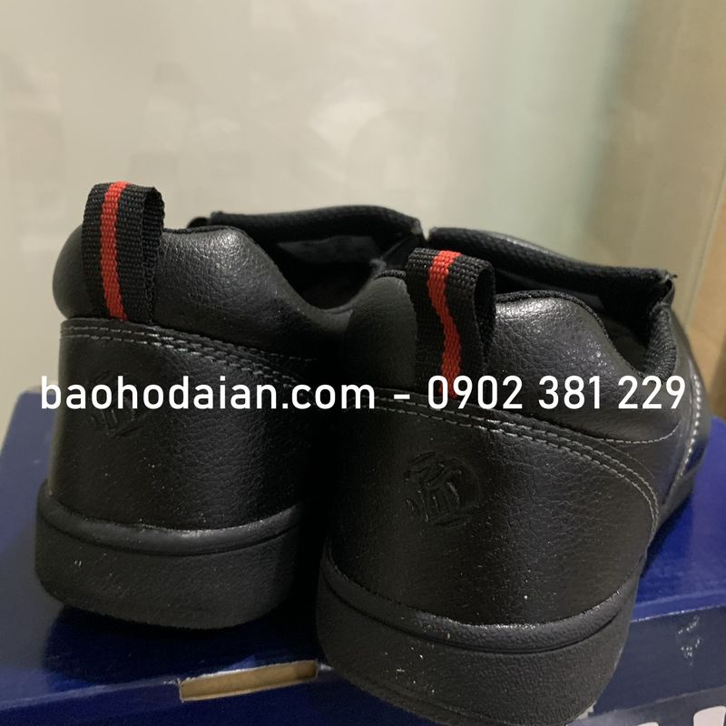 Giày bảo hộ lao động xỏ TAKUMI Nhật Bản TSH-225 - màu đen | BigBuy360 - bigbuy360.vn