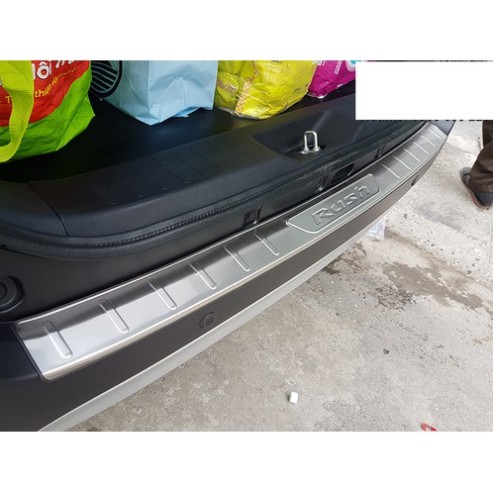 Chống trầy cốp ngoài Rush