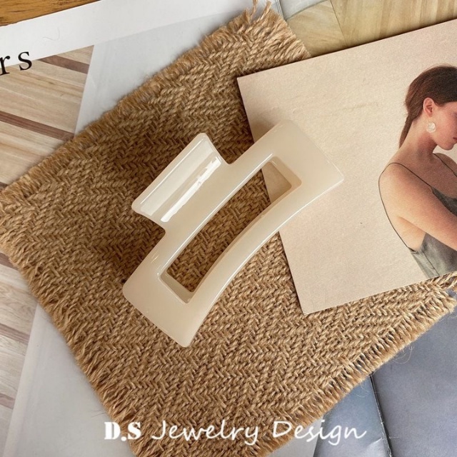 Kẹp Tóc Càng Cua Hàn Quốc Nữ Đẹp Hottrend Trơn Nhám - Cặp Búi Tóc Kiểu Cổ Điển Cute Cỡ Size Lớn Cào 14 Răng - Pk001_Y