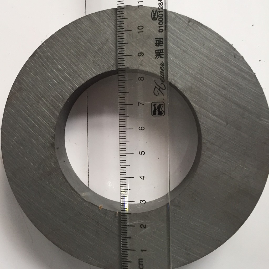 Nam châm làm loa 100*20mm lỗ 40mm