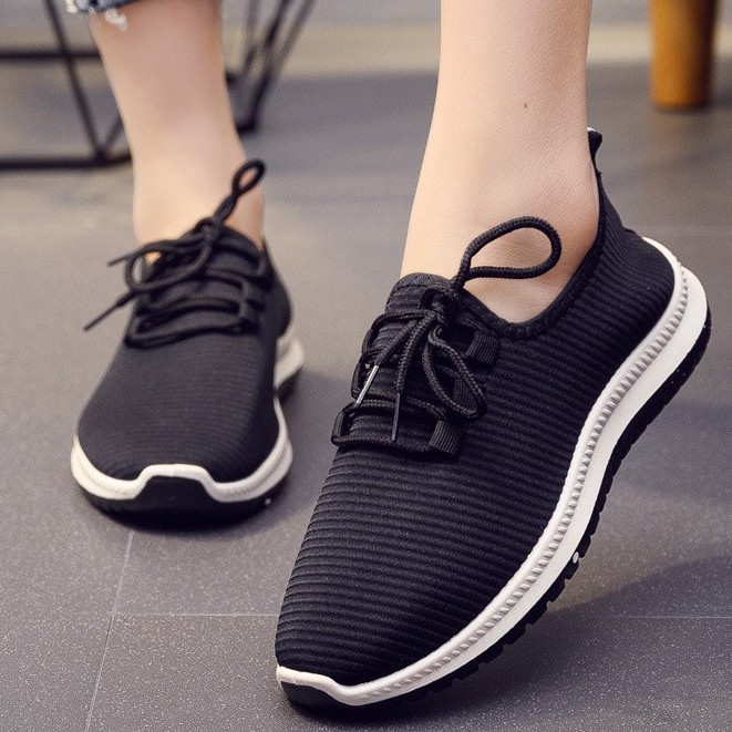 Giày thể thao nữ đế bằng giá rẻ sneaker nữ trắng đen ulzzang cao cấp hot trend AZUKA - M13