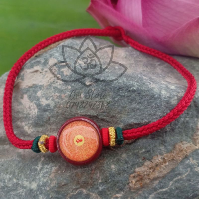 Vòng tay chú Lăng Nghiêm bện chỉ đỏ và đá chu sa