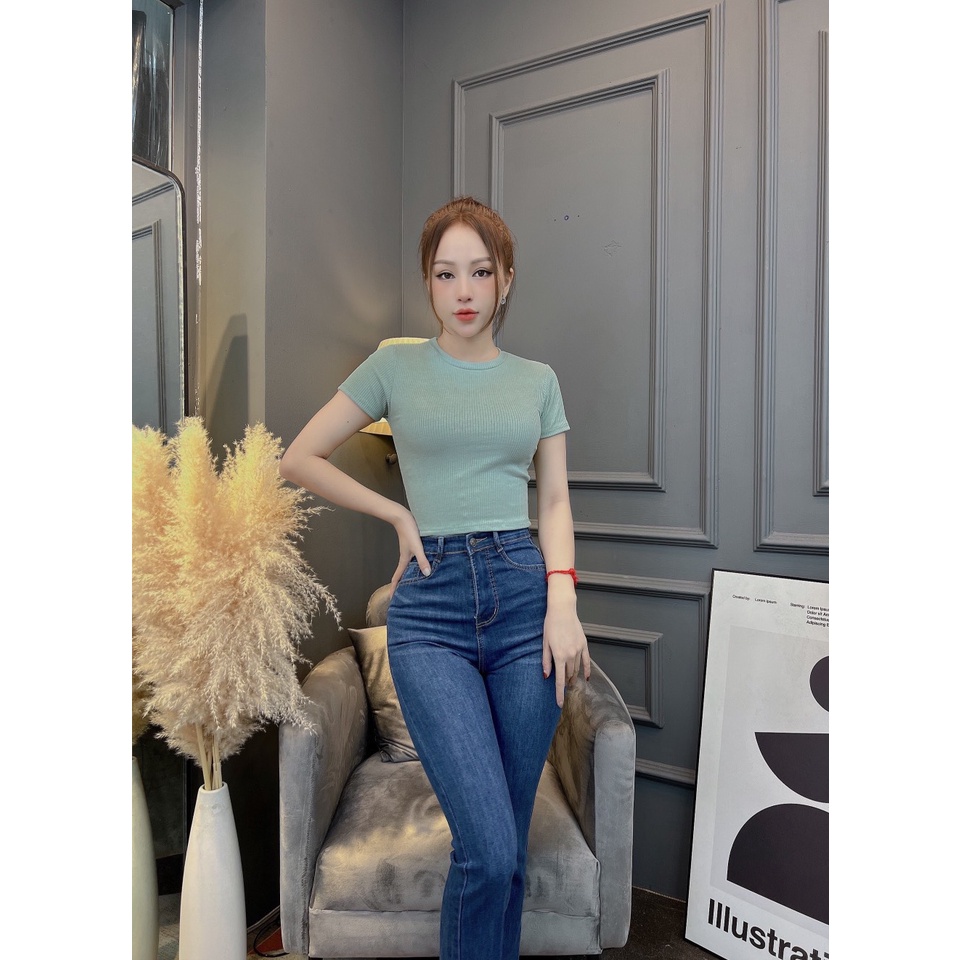 Áo thun croptop nữ CRAZYTEEN cổ tròn tay con AT0220