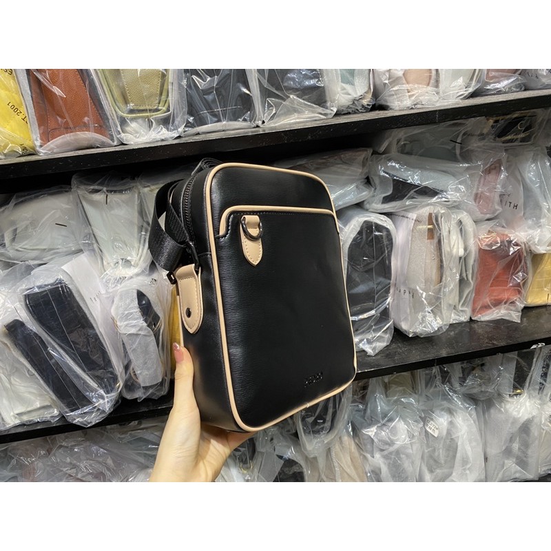 Túi Pedro đeo chéo Nam Embossed Leather Sling Bag