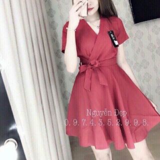 Đầm xòe thắt nơ eo