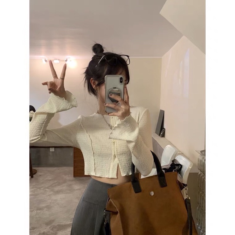 Áo croptop tay dài xốp nhẹ cúc bọc viền bèo hàng quảng châu cao cấp yansoo.vn
