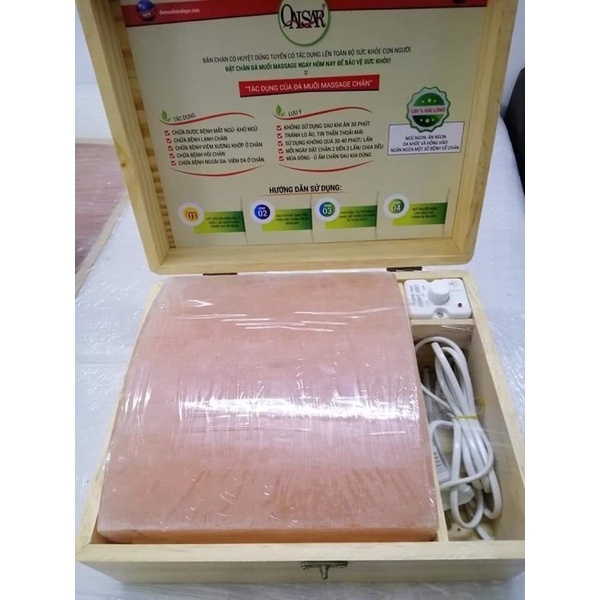 Hộp đặt chân đá muối Himalaya mặt cong massage chân, giảm căng thẳng mệt mỏi