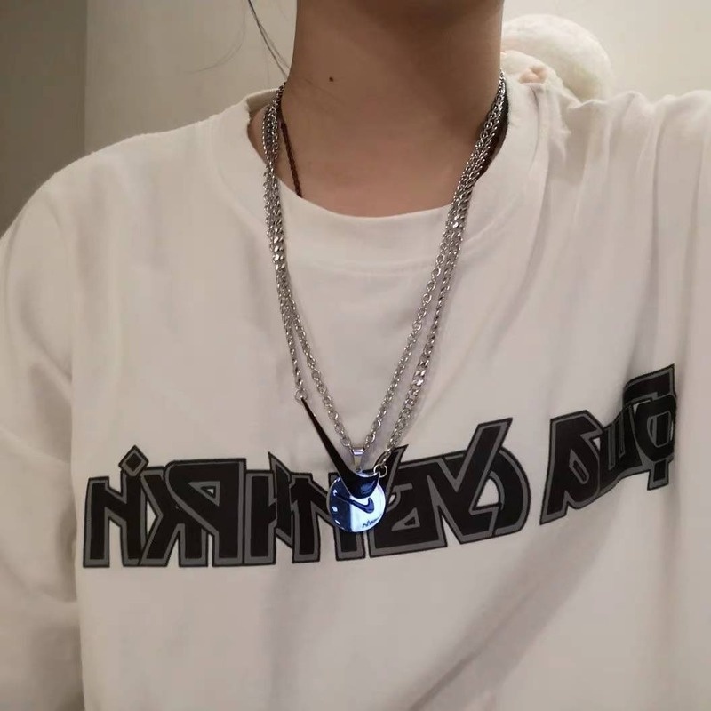 Dây chuyền mặt tròn khắc logo Nike bằng thép không gỉ kiểu dáng giản đơn sành điệu