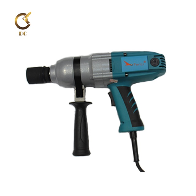 Máy bắt ốc c616