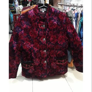 Áo khoác nhung bà già