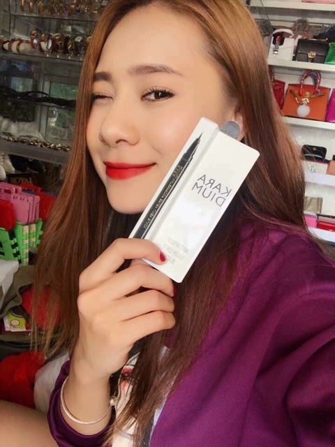 Bút dạ kẻ mắt Karadium Waterproof Brush Liner Black | BigBuy360 - bigbuy360.vn