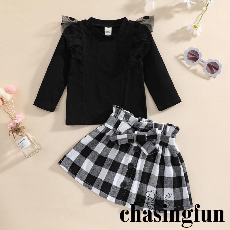Set áo tay dài phối lưới và chân váy ngắn kẻ sọc caro thời trang cho bé gái