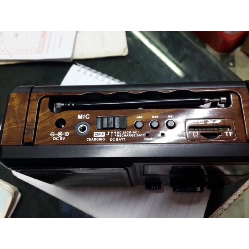 đài radio sony sw-888 đọc thẻ nhớ usd