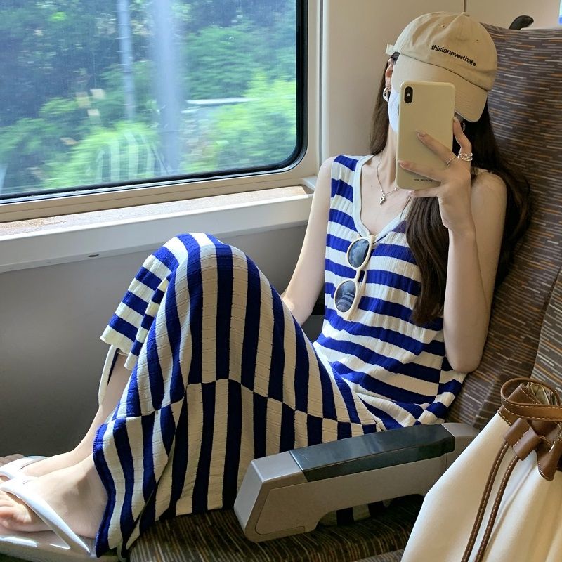 COZOK Đầm Hàn Quốc Không Tay Kẻ Sọc Dáng Rộng Thông Thường