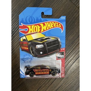 Xe mô hình đồ chơi Hotwheels cơ bản 1:64 - Dodge Charger Drift