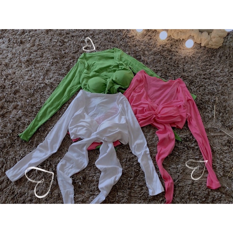 Set 3 Món Áo Vest Croptop Tay Lỡ Cổ V + Áo Ống + Chân Váy Xếp Ly Có Lót Quần