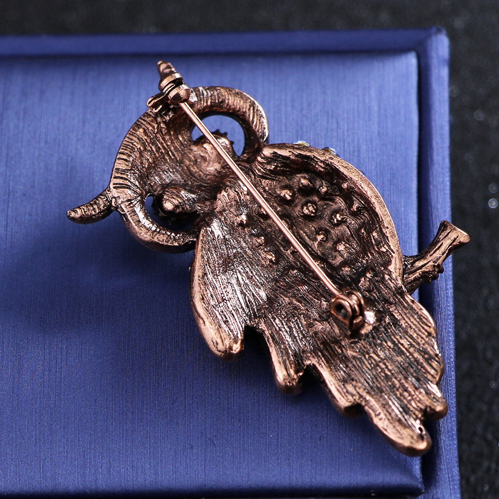 Trâm Cài Áo Hình Chim Cú Đính Đá Màu Xanh Dương Phong Cách Hàn Quốc Chất Lượng Cao Cho Nam Và Nữ