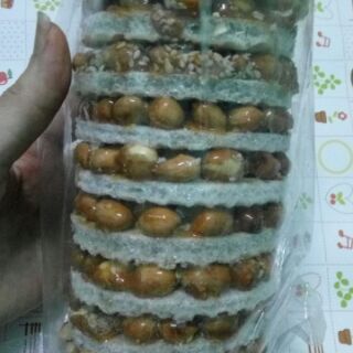 Kẹo đậu phộng